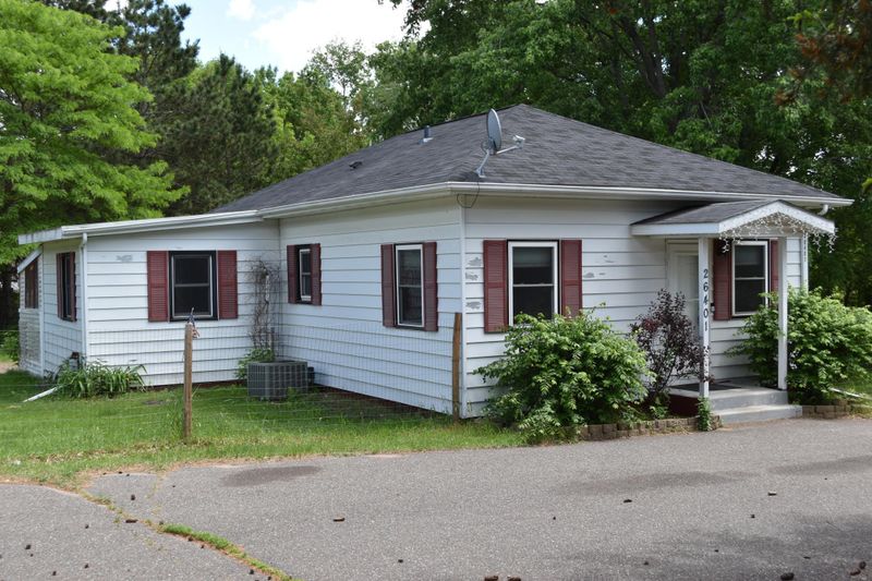 26401 4th St W, Zimmerman, MN 55398