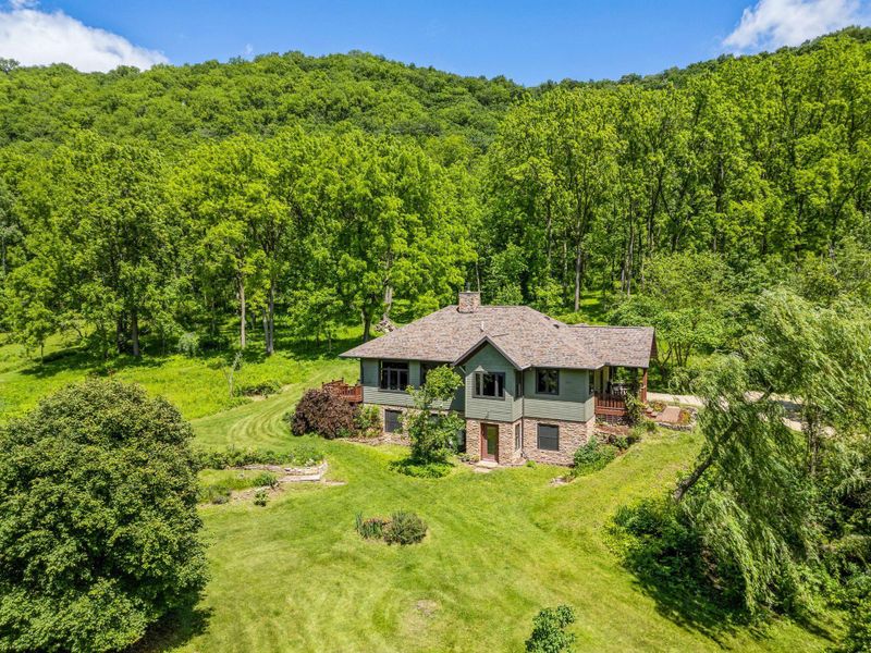 36410 Homer Valley Ln, Winona, MN 55987