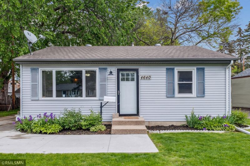4640 Colorado Ave N, Crystal, MN 55422