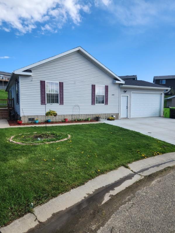 878 18th St, Zumbrota, MN 55992