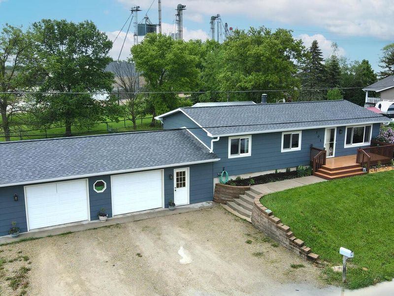 301 Cherry St N, Nerstrand, MN 55053
