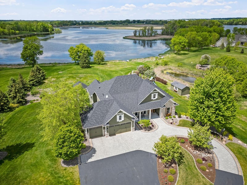 12755 Island View Cir, Rogers, MN 55374