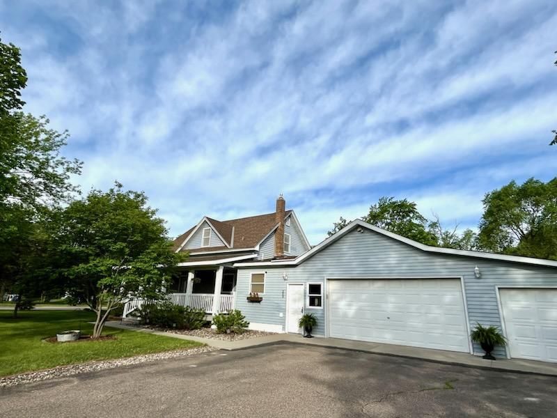 213 New St, Monticello, MN 55362