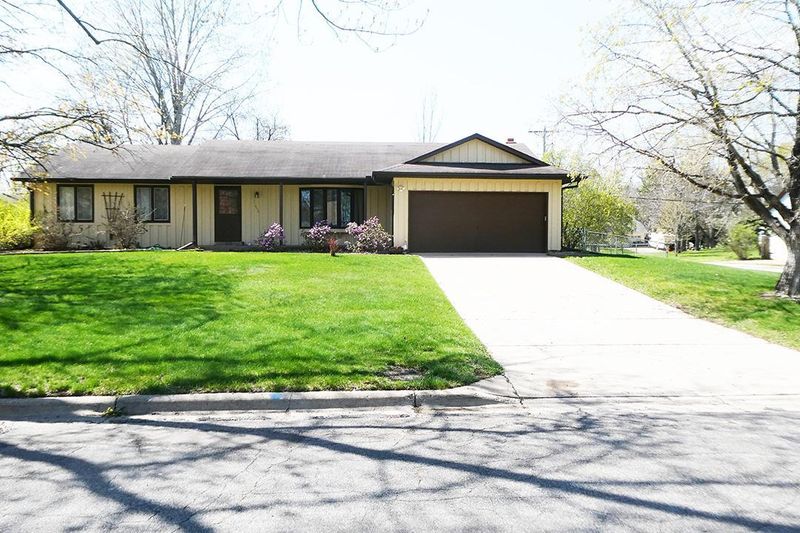 11468 Yucca St NW, Coon Rapids, MN 55433