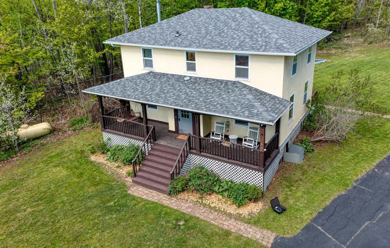 4934 Howard Gnesen Rd, Duluth, MN 55803