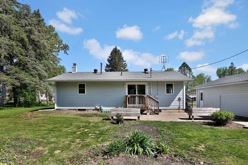 917 Maple Ave E, Mora, MN 55051