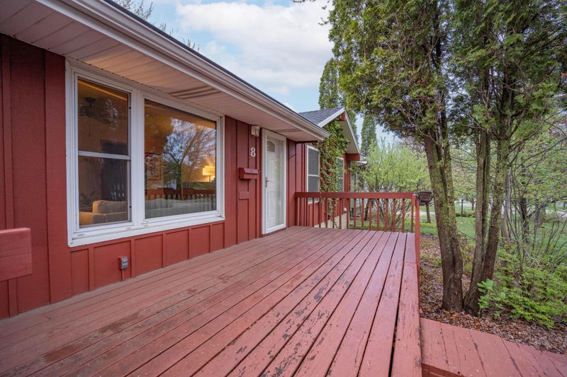8 Northfield St, Duluth, MN 55803