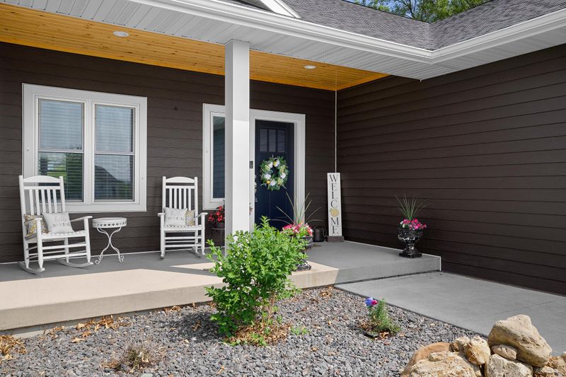 N6784 Sand Prairie Ct, Holmen, WI 54636