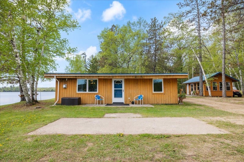 10409 Norway Pine Rd, Side Lake, MN 55781