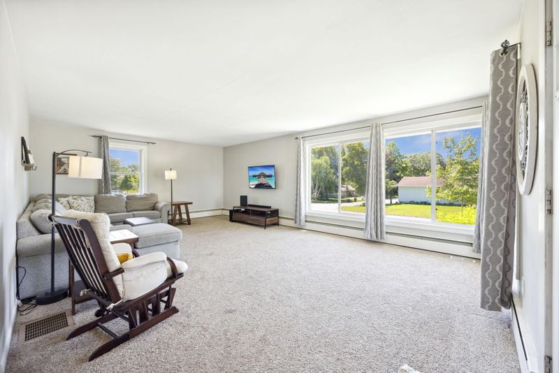 901 Forest Ave, Albany, MN 56307