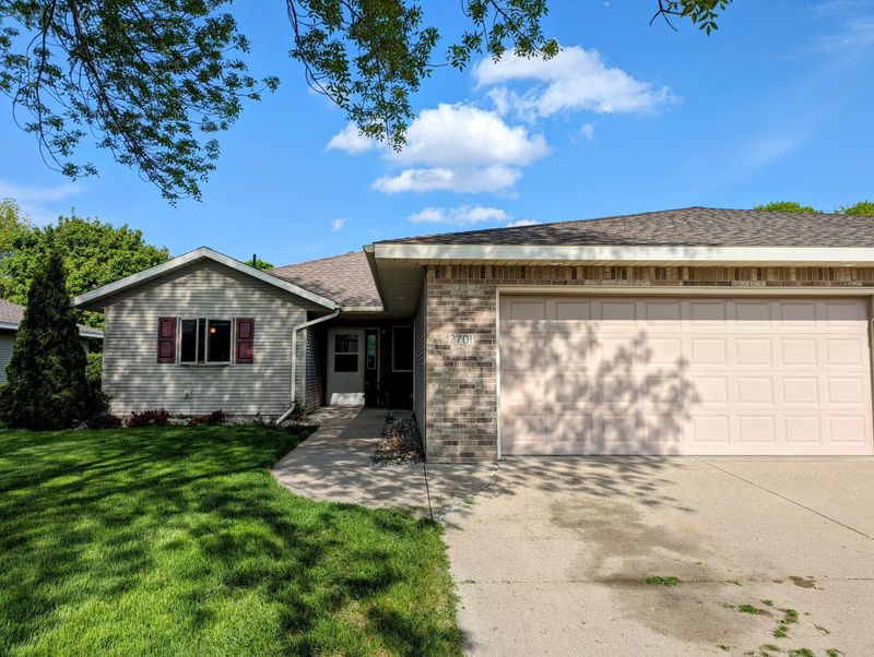 2701 9th St SW, Willmar, MN 56201
