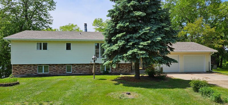 3502 Pawnee Dr SE, Alexandria, MN 56308