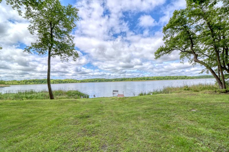 11208 Joyner Ln, Detroit Lakes, MN 56501