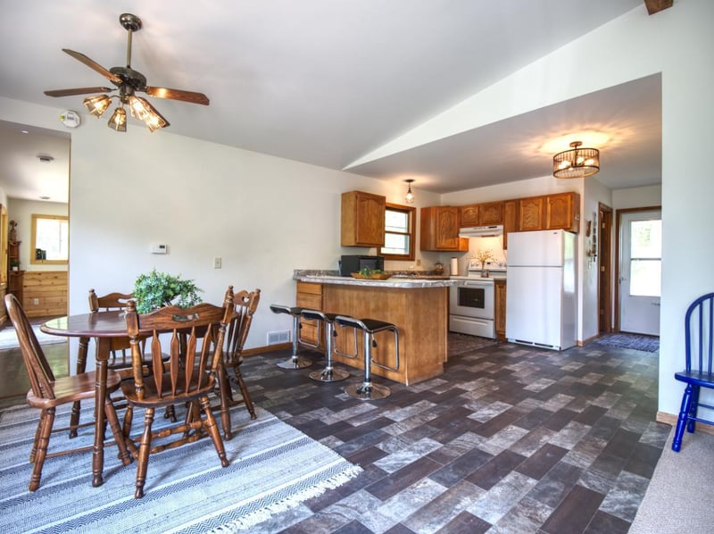 W6707 Lakewood Blvd, Ladysmith, WI 54848