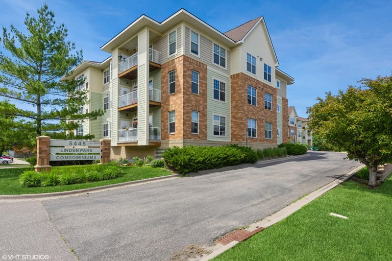 5445 Boone Ave N #317, Minneapolis, MN 55428