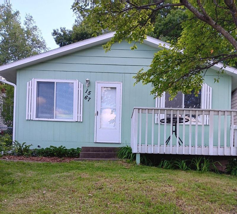 1567 Willis Ave, South Saint Paul, MN 55075