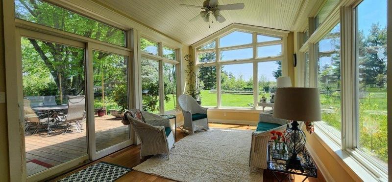 746 Golden Meadow Rd, Eagan, MN 55123