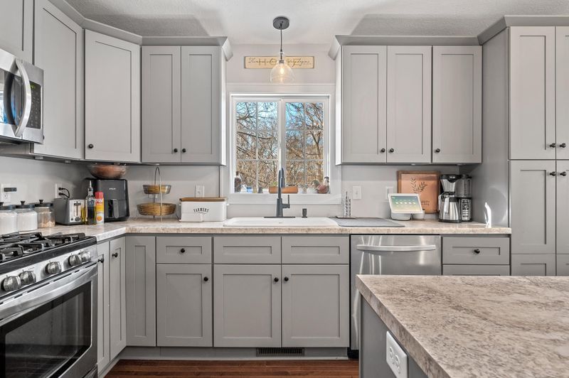 12029 Highland Rd NW, Elk River, MN 55330