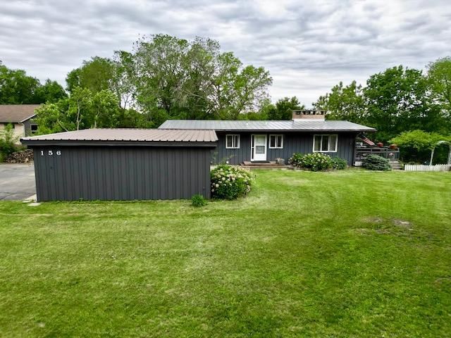 156 Cedar Point Rd, Redwood Falls, MN 56283