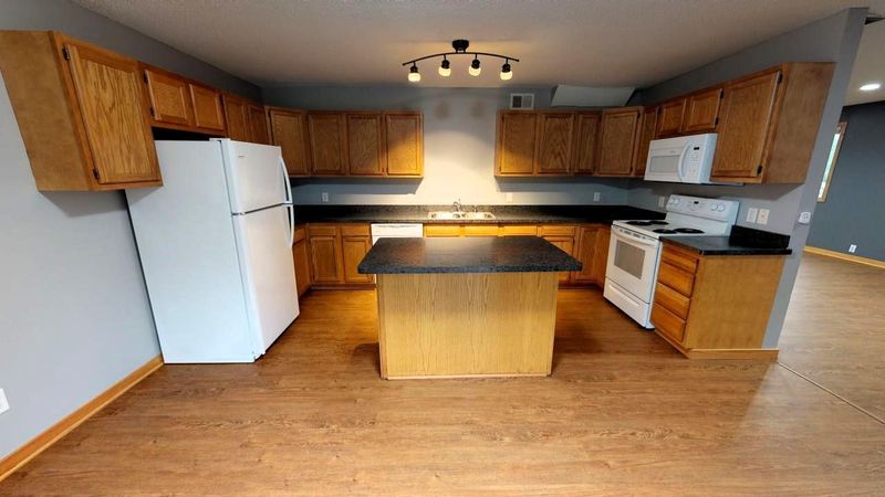 7734 Silver Lake Rd, Mounds View, MN 55112