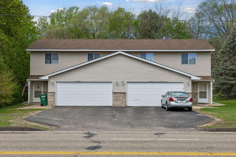 7734 Silver Lake Rd, Mounds View, MN 55112