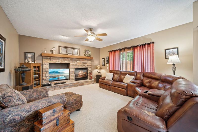 7964 Jorgensen Ave S, Cottage Grove, MN 55016