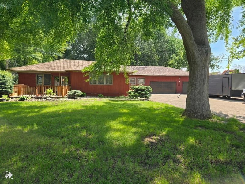 209 Rohrer St, Round Lake, MN 56167