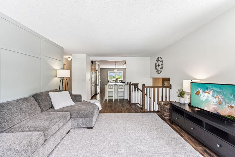 720 Menke Cir, Shakopee, MN 55379