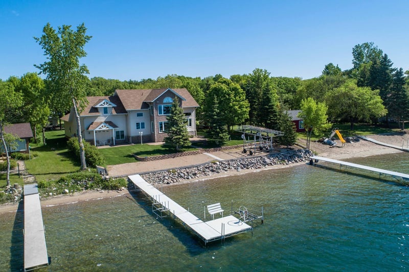 39116 Rokmar Trl, Battle Lake, MN 56515