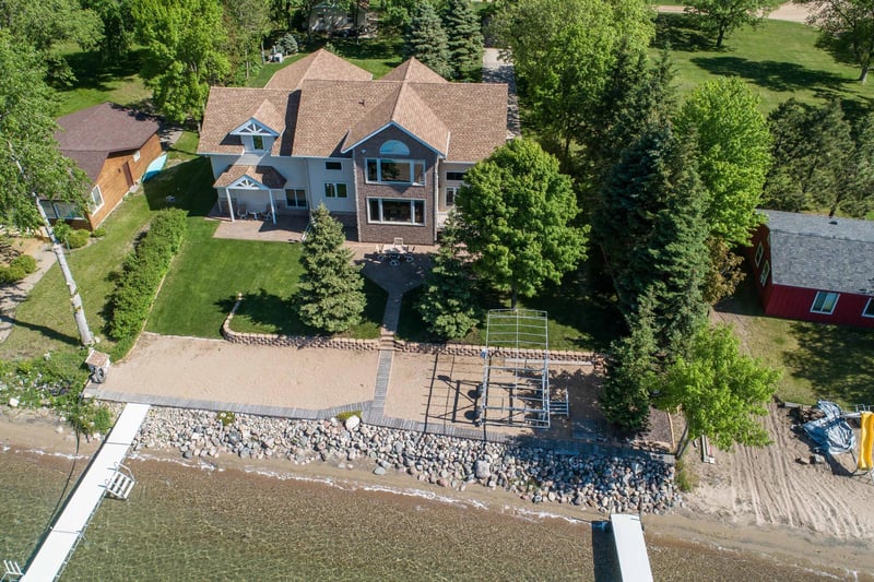 39116 Rokmar Trl, Battle Lake, MN 56515