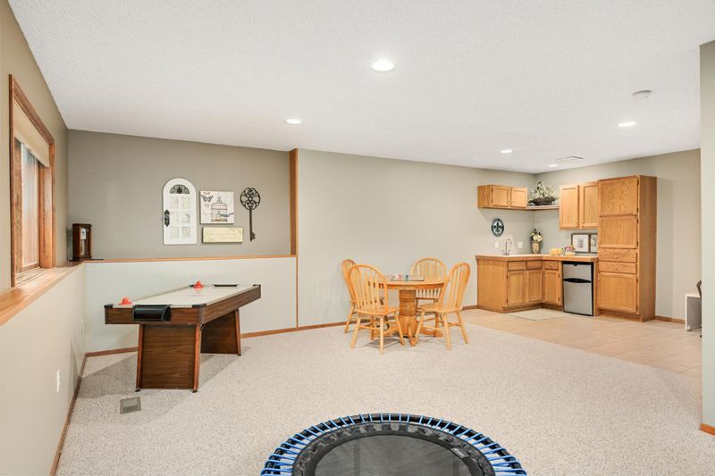 4119 Sunset Ter N, Brooklyn Park, MN 55443