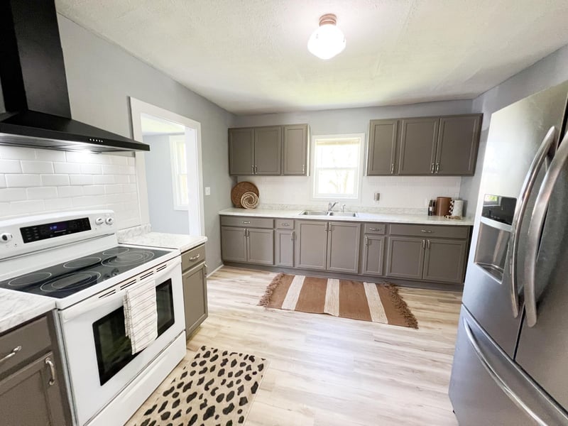 503 3rd Ave, Wilmont, MN 56185