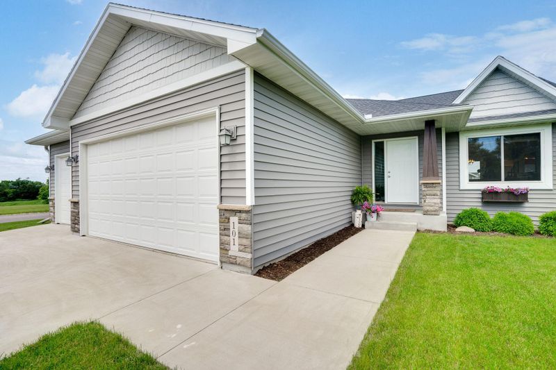 101 Birch St, Le Sueur, MN 56058