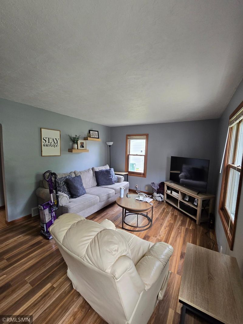 723 N Armstrong Ave N, Litchfield, MN 55355