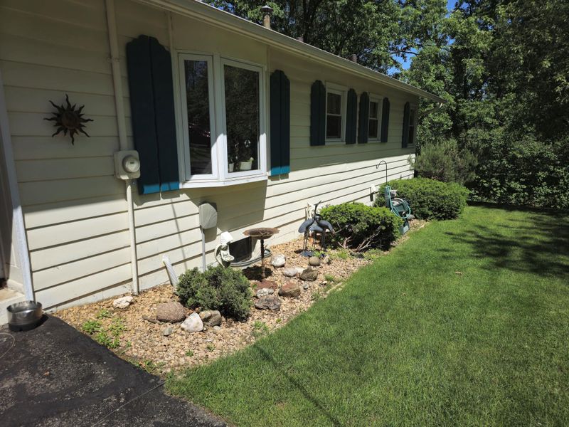 8445 Ivy Pl NW, Rice, MN 56367