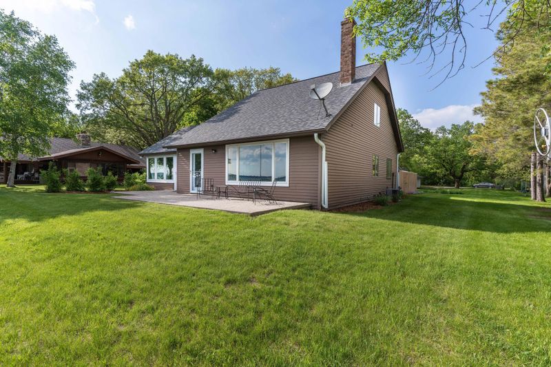 39062 Rokmar Trl, Battle Lake, MN 56515
