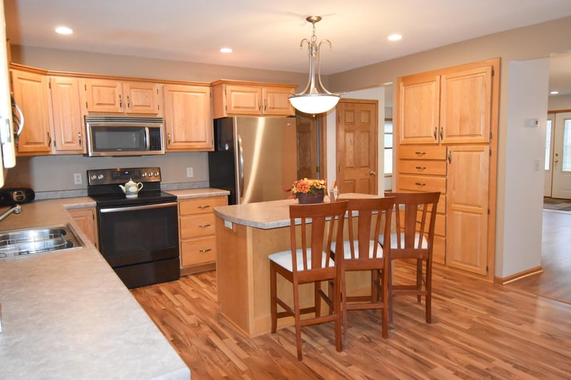 14372 340th St NE, Middle River, MN 56737