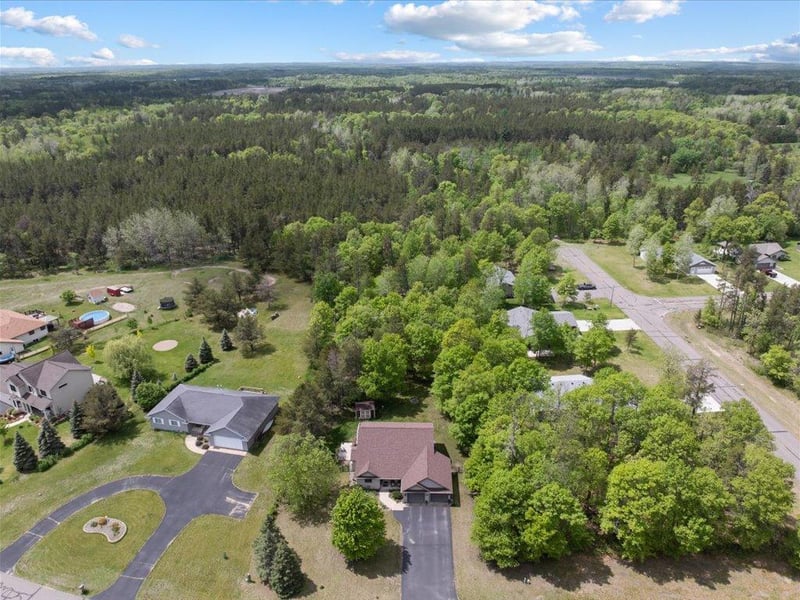 11743 Knotty Pine Dr, Baxter, MN 56425