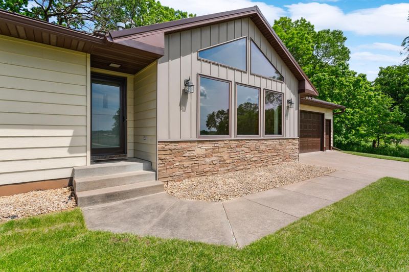 W12202 State Road 29, Prescott, WI 54021