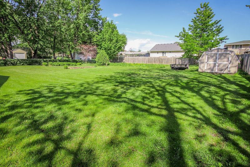 1116 1st Ave N, Sauk Rapids, MN 56379