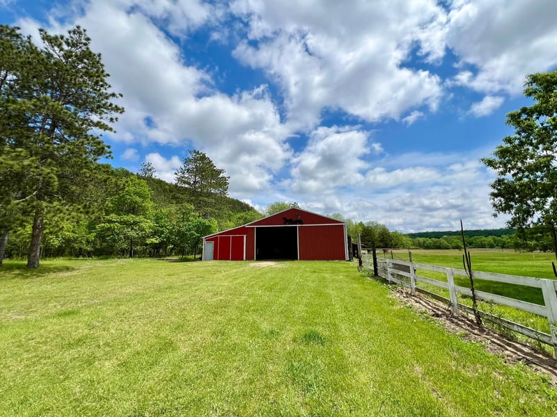 27640 Sand Rd, Welch, MN 55089