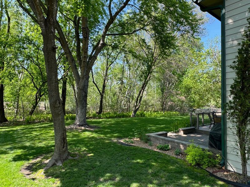1055 Lawnview Ave, Shoreview, MN 55126