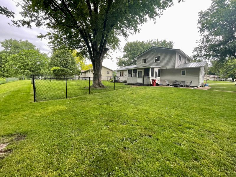 1273 Sherry Dr, Minnesota City, MN 55959