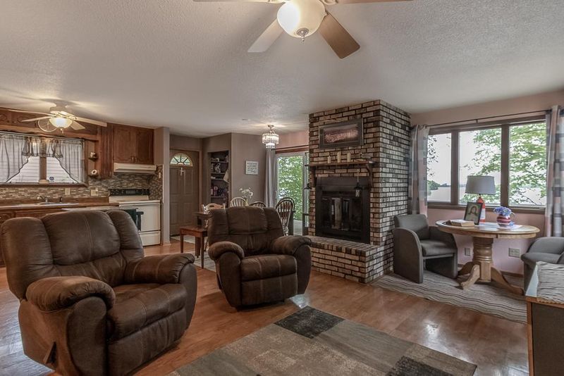 23054 Holiday Park Ln, Elysian, MN 56028