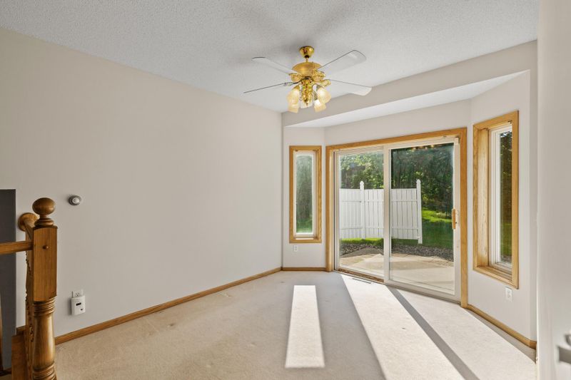 9148 Hampshire Ave N, Brooklyn Park, MN 55445