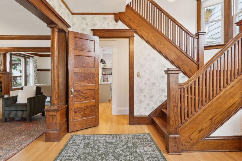 4432 Zenith Ave S, Minneapolis, MN 55410