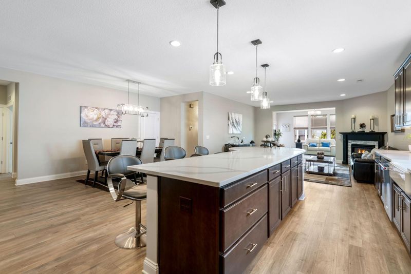 14322 Meadowlawn Trl NE, Prior Lake, MN 55372
