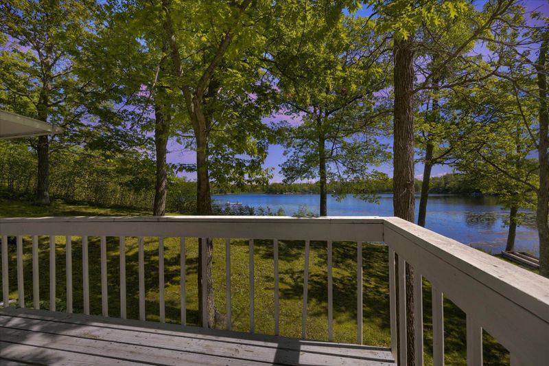 18562 Captive Lake Rd, Garrison, MN 56450