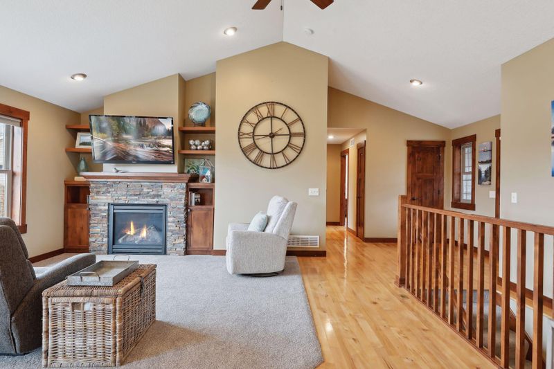 1808 Kimberly Cir, River Falls, WI 54022