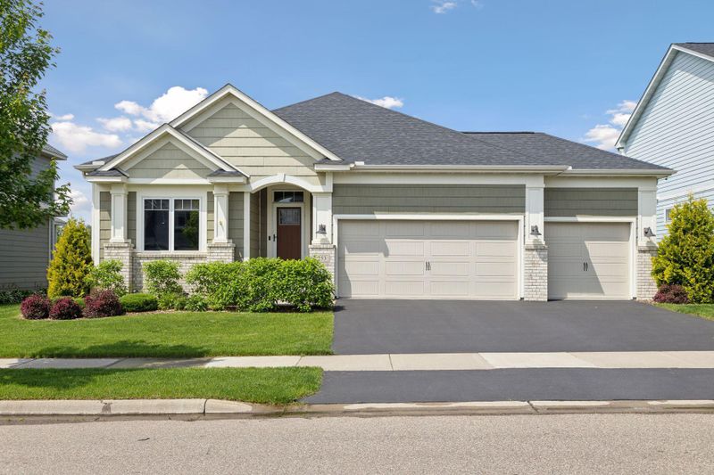 253 Primrose Pa N, Bayport, MN 55003